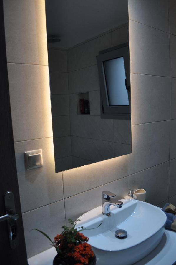 Liri'S Apartments Kalamákion Zewnętrze zdjęcie