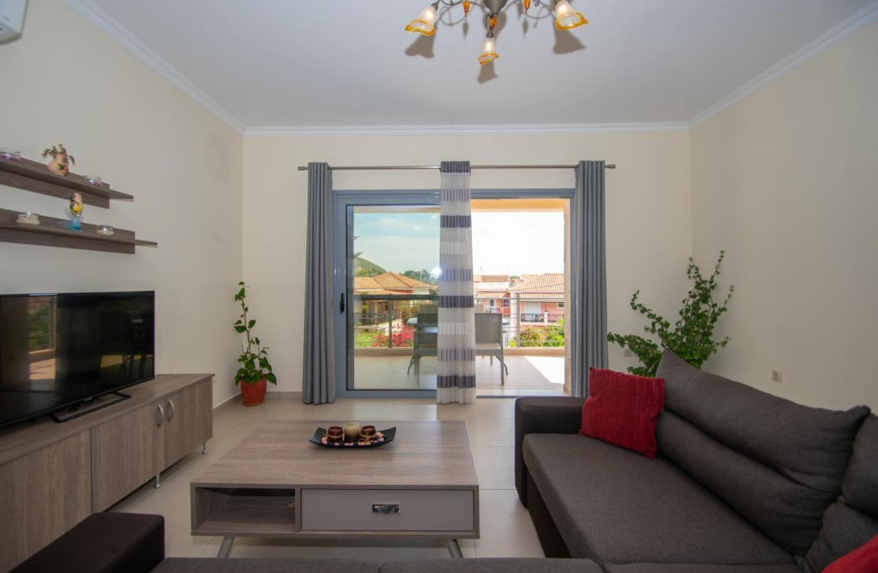 Liri'S Apartments Kalamákion Zewnętrze zdjęcie